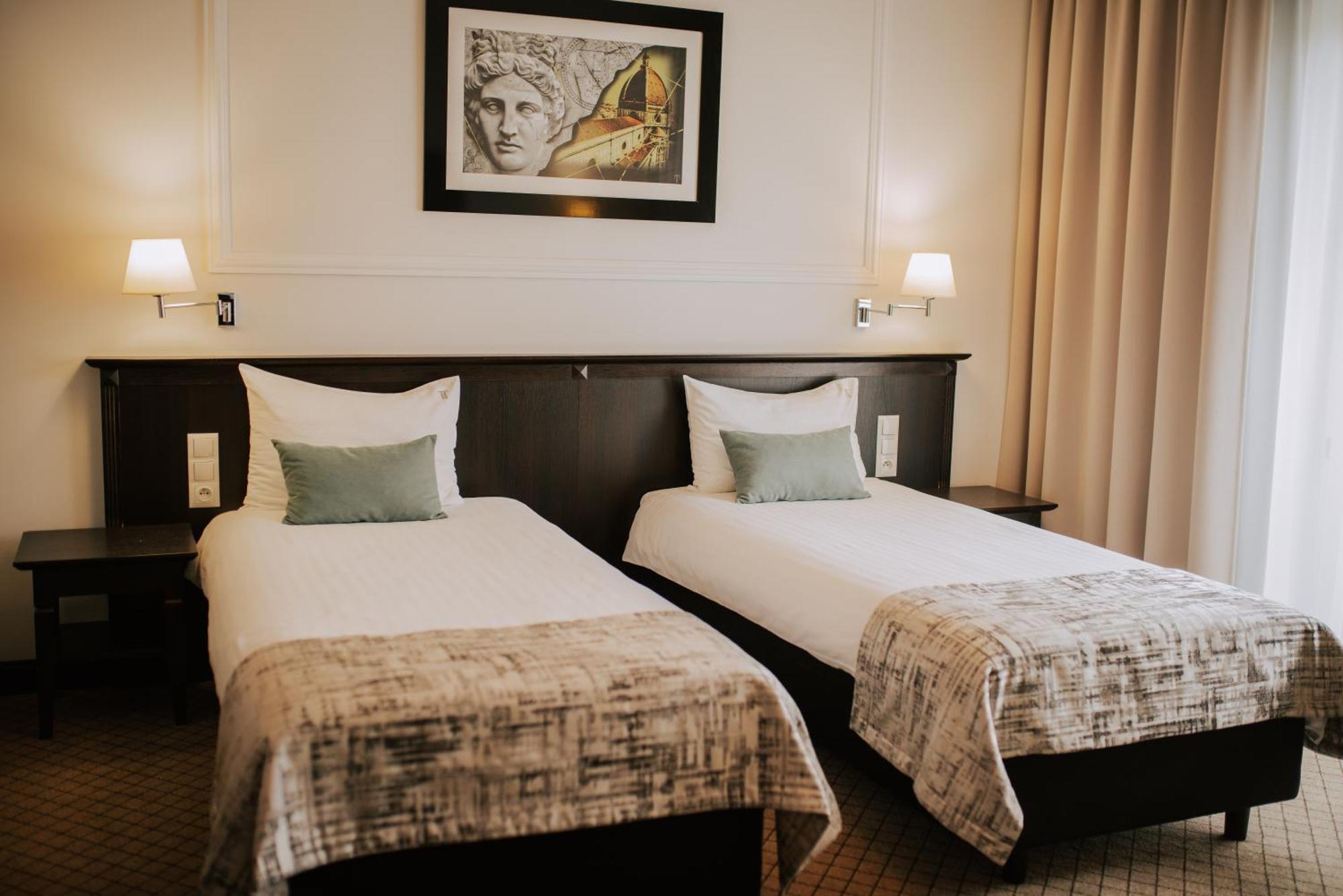 Hotel Toscania Wloszakowice Luaran gambar