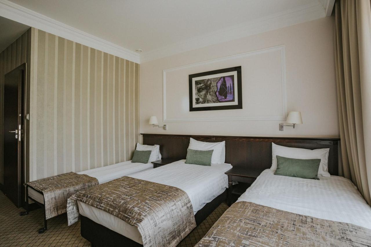 Hotel Toscania Wloszakowice Bilik gambar