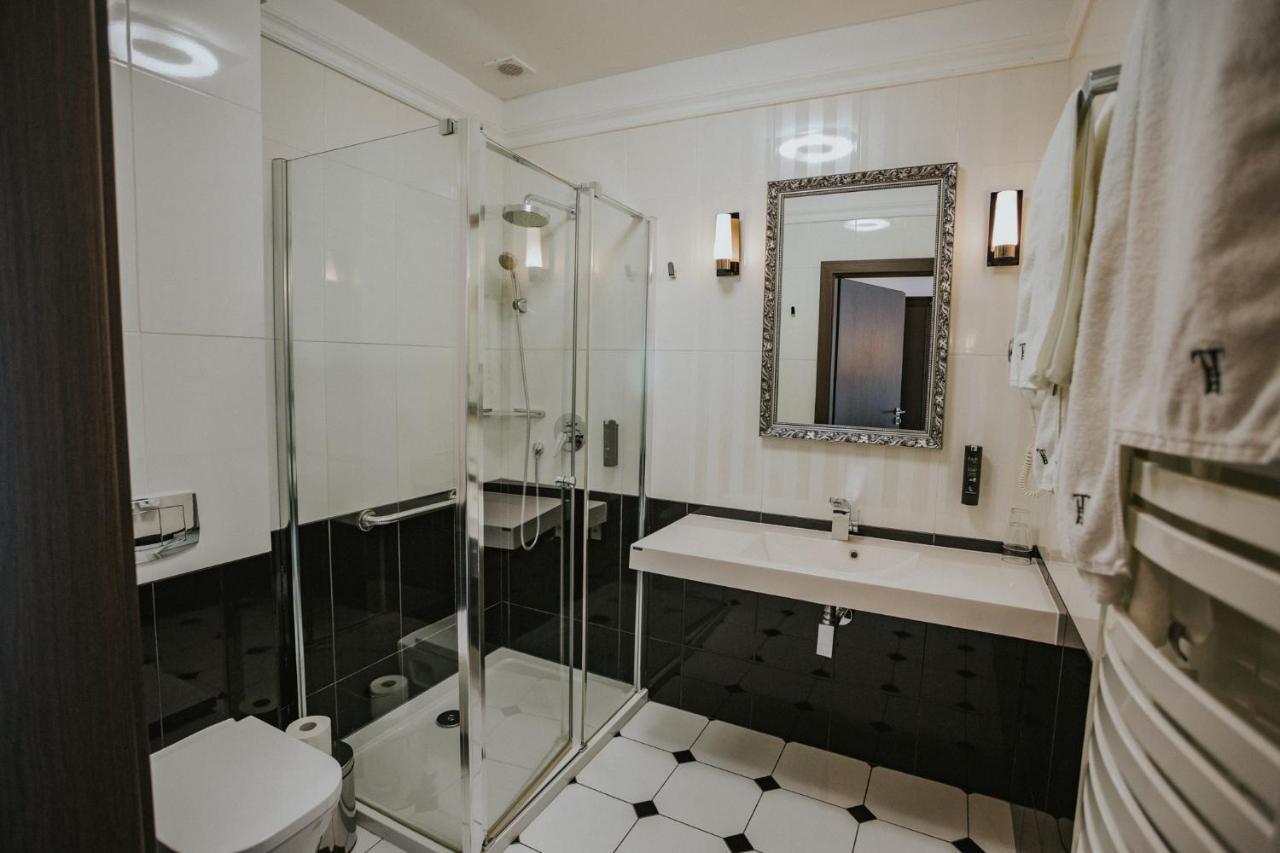 Hotel Toscania Wloszakowice Luaran gambar